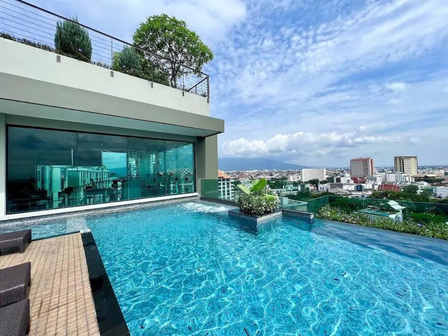Apartment The Astra Chiang Mai