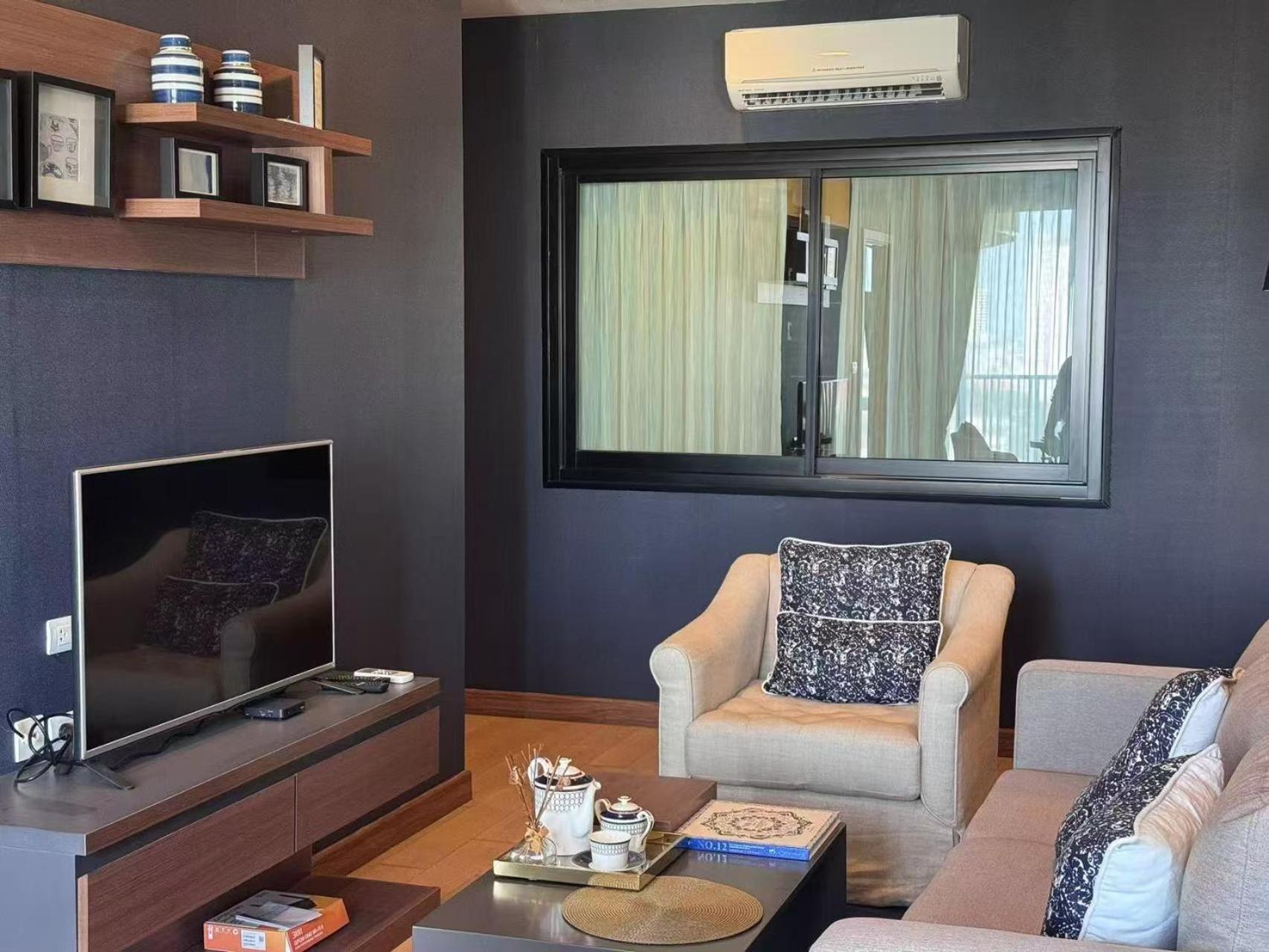 Apartment The Astra